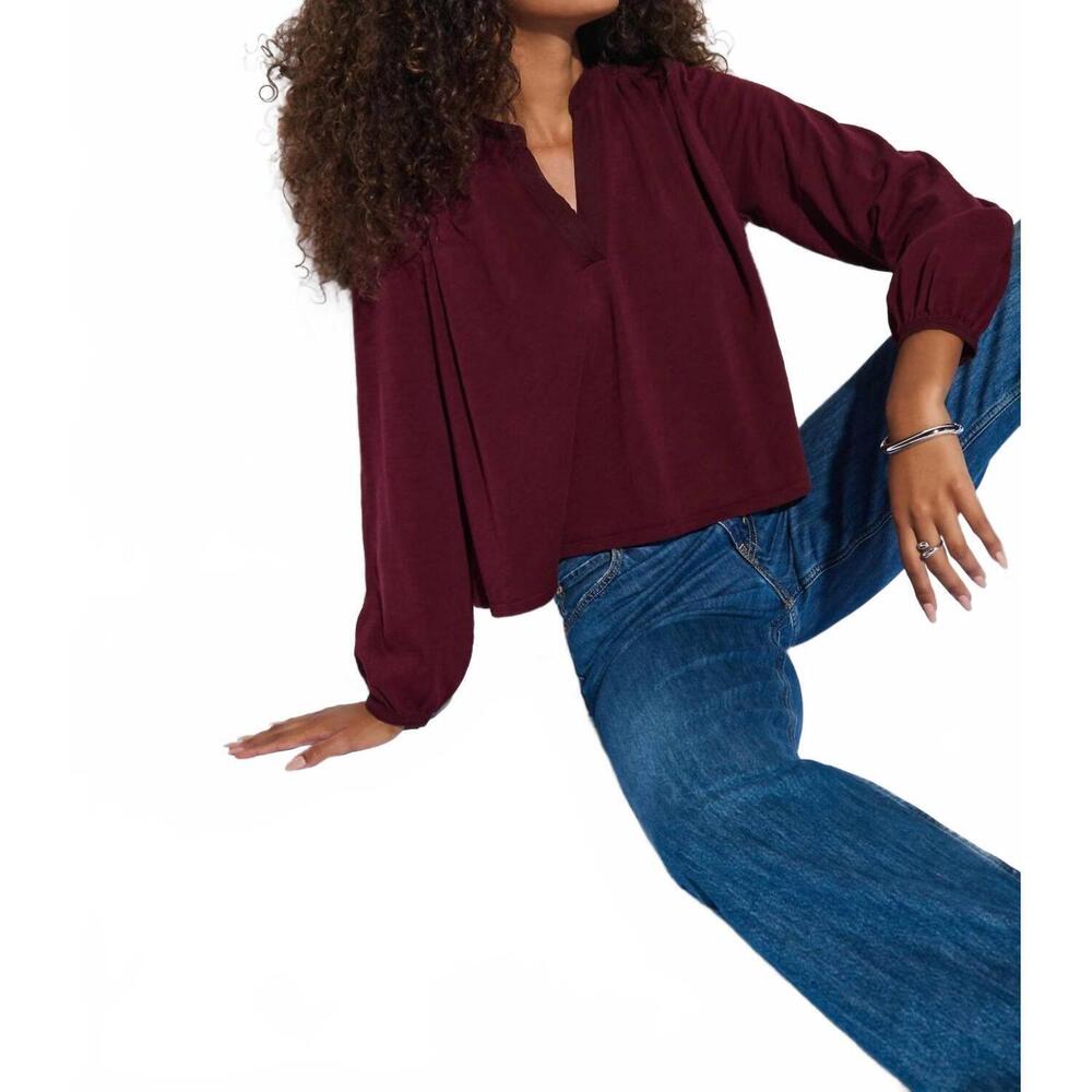 NEW NATION LTD maya v-neck top in bordeaux